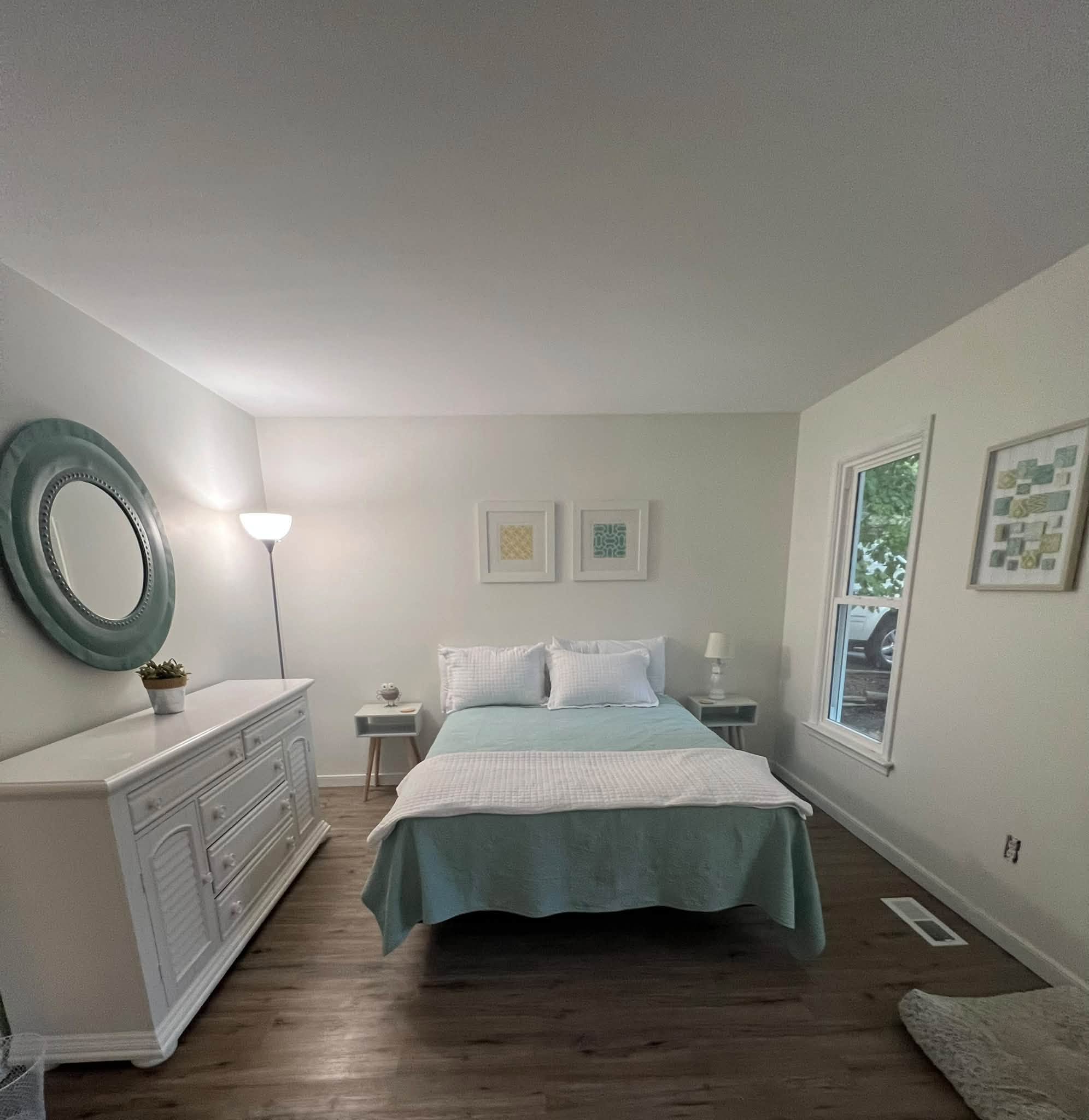 Queen Bed #1